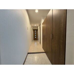 大脇マンションの玄関