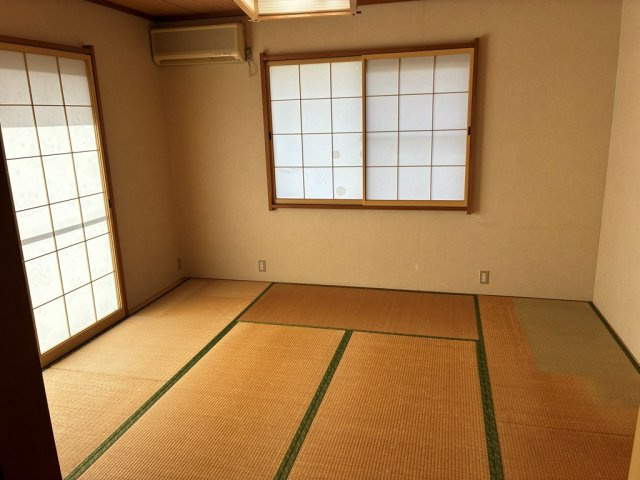 朝霧中古住宅の和室|２F和室