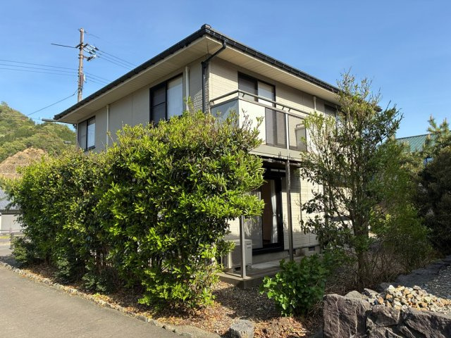 朝霧中古住宅の外観