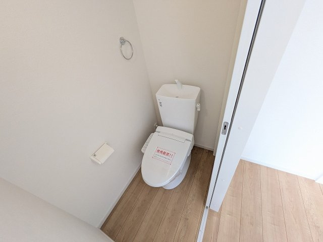 八王子市　楢原町　新築一戸建て　３期のトイレ|～暖房温水洗浄機能付きトイレ　冬場は特に嬉しい機能ですね～