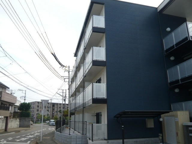 ＭＩＮＡＭＩⅢの外観|ＭＩＮＡＭＩⅢ