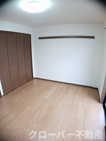 イグレック。楯　Ｂの内装