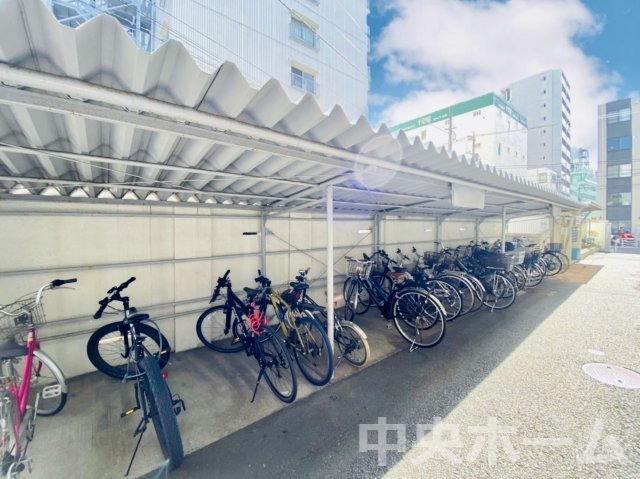 清澄ローヤルコーポの駐輪場|【自転車置き場】最新の空き状況や費用などの詳細は担当スタッフまでお問い合わせください。