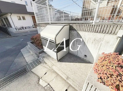 【その他共用部分】 | ファーストヒルⅢ | 敷地内ゴミ置き場です。