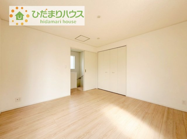 【寝室】 | 取手市宮和田第9　新築戸建　1号棟 | 大きなベッドを置いても余裕の広さの主寝室♪