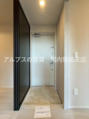 【玄関】 | プレミアムフラット横濱紅葉坂