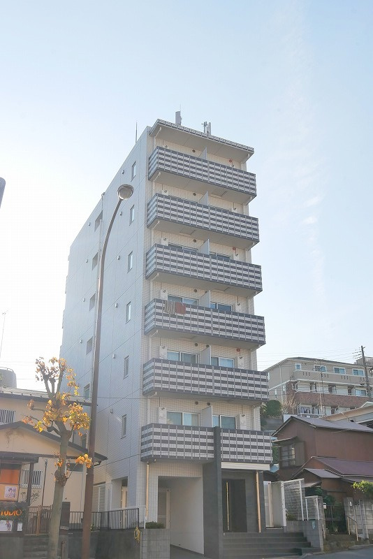 PREMIUM　CUBE　横浜反町の外観