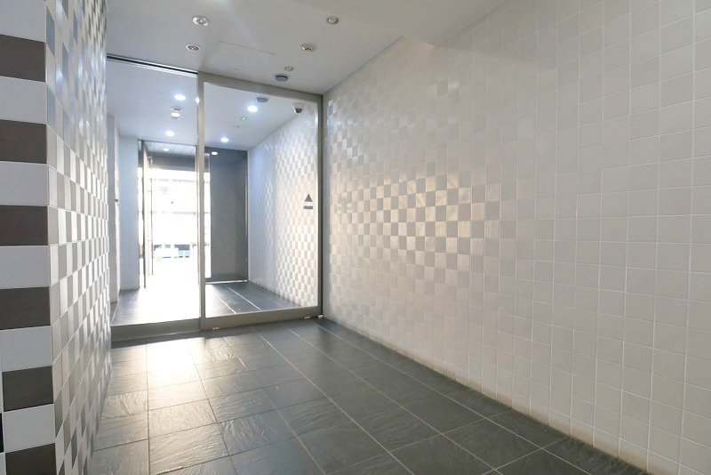 PREMIUM　CUBE　横浜反町の外観