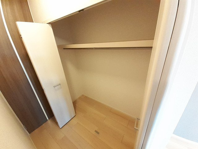 セレーノ東生駒Ｃの収納|たっぷりとした収納スペースです