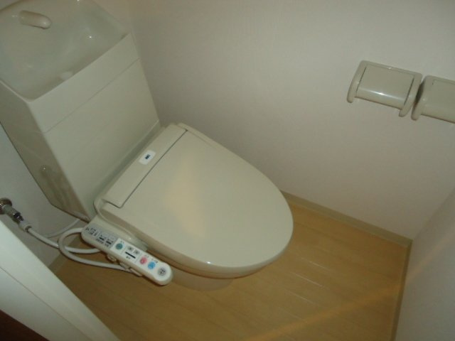 めぞん桜のトイレ|シャワー付トイレ