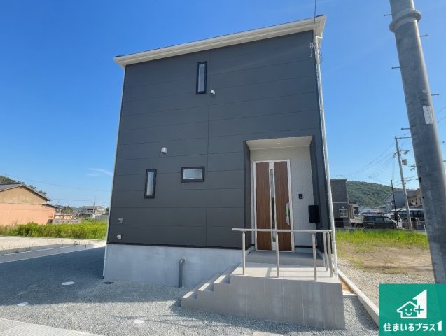 姫路市四郷町山脇　第19期　新築一戸建ての外観|安心の10年保証！外観を美しく保ち、雨水で汚れを落とします！気になることがありましたら、お気軽にお問い合わせください！