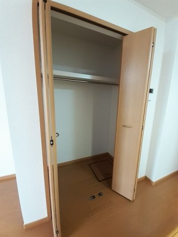 ヴェル　ドゥーラ　Ⅲの収納|たっぷりとした収納スペースです