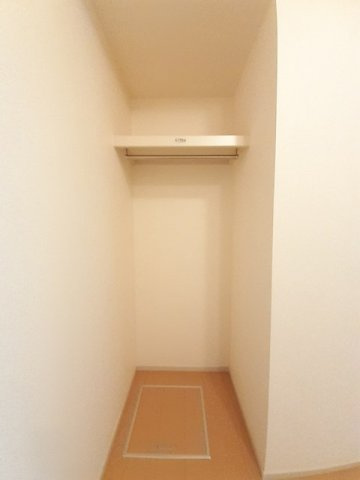 フィオーレＮＳ　Ⅳ－Ａの収納|大きなものも収納できそうです
