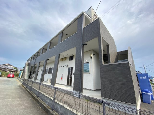 八女郡広川町大字一條のアパート
