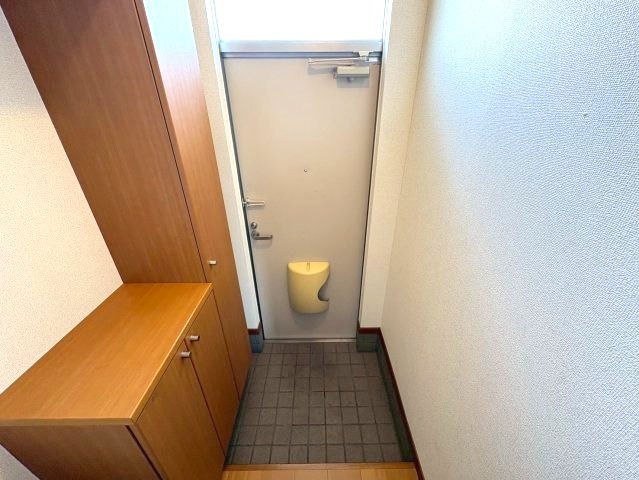 サンライトヒルＢの玄関
