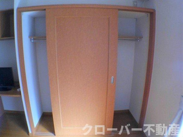 レオパレス天満の収納