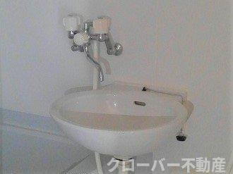 レオパレス天満の洗面所