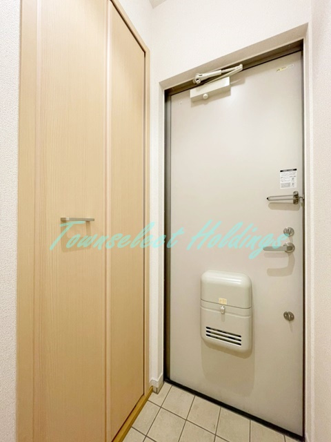 藤沢市辻堂元町２丁目のアパートの玄関|きれいな玄関です