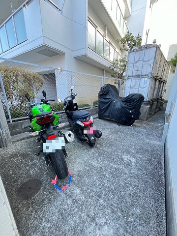 ロイヤルメゾン仁川Ⅱの外観