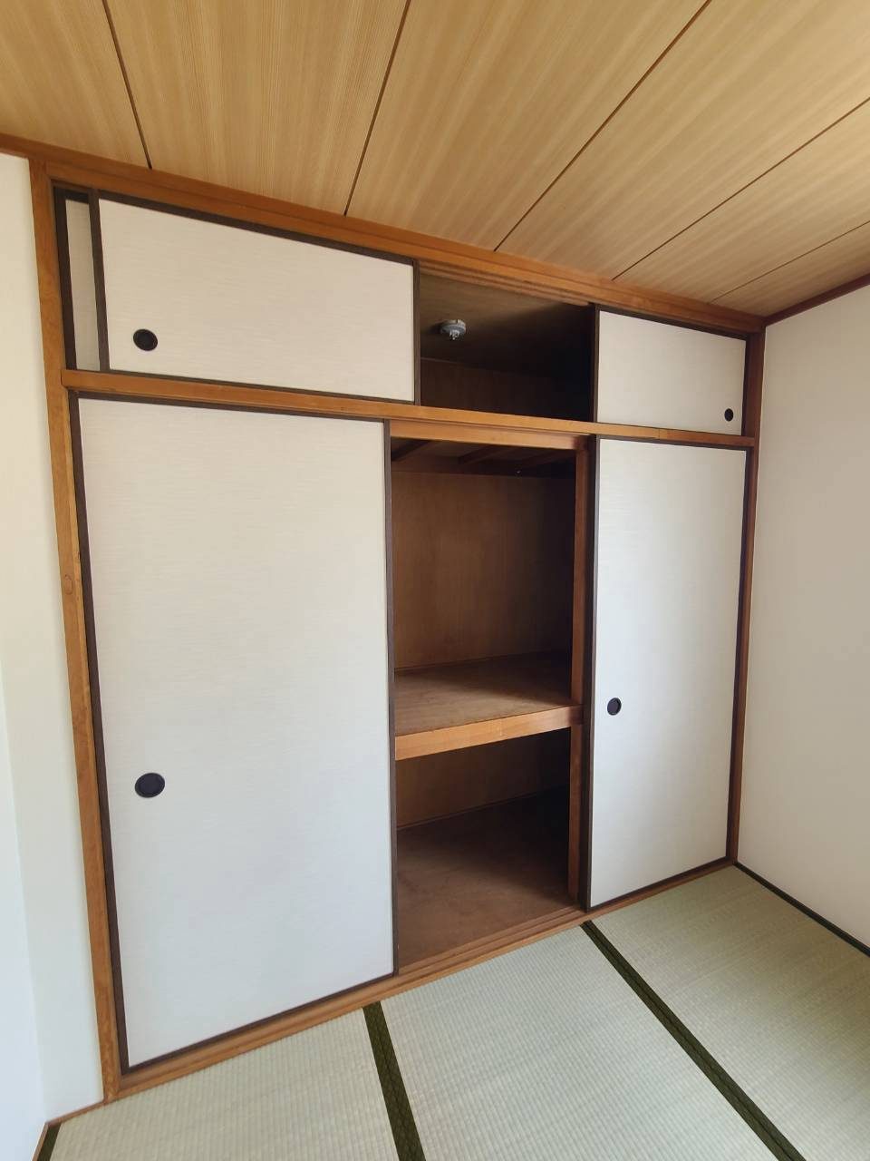 ロイヤルメゾン仁川Ⅱの収納