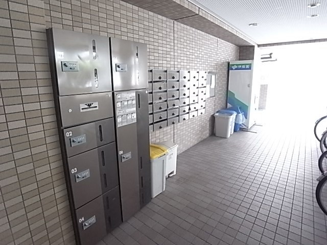 マリンシティ三宮の外観