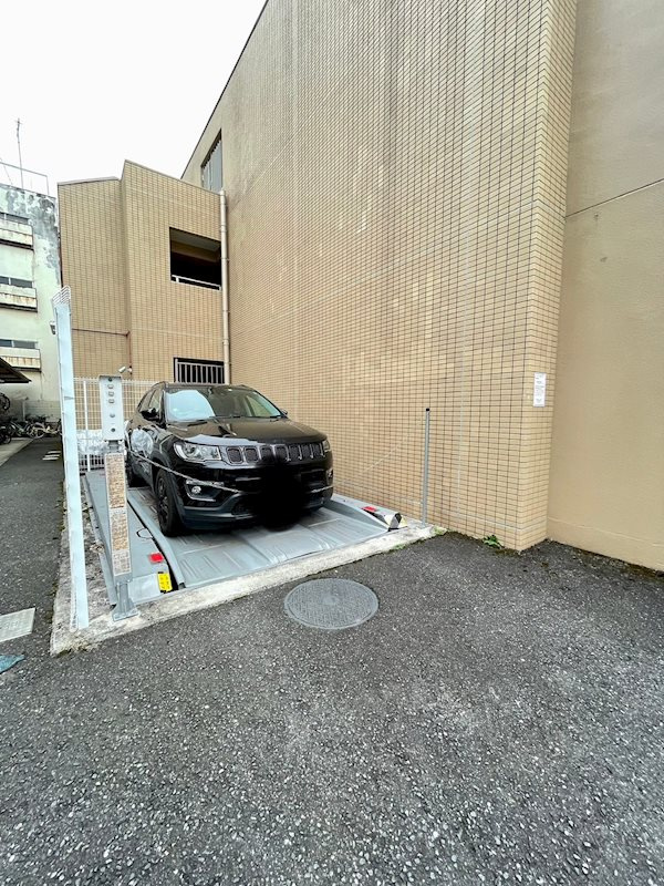 ＨＦ駒沢公園レジデンスの駐車場