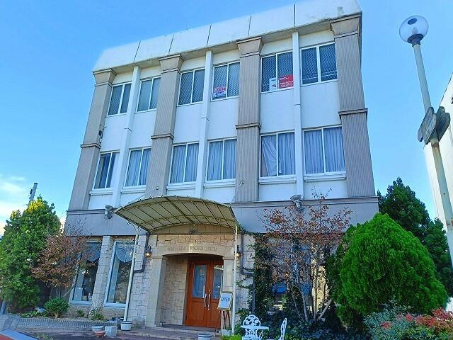 岡山市北区青江５丁目の店舗一部