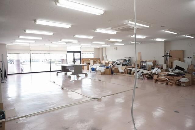 岡山市北区今１丁目の事務所のロビー| 