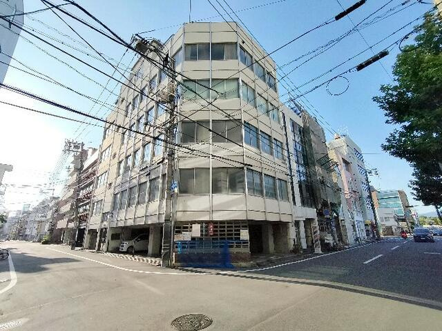 岡山市北区内山下２丁目の事務所