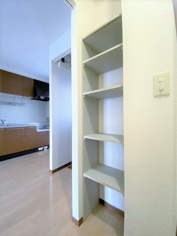 ケイ・川高の収納