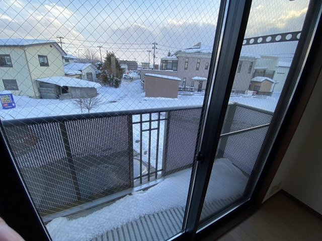 ケイ・川高のバルコニー