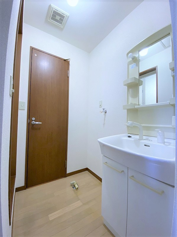 ケイ・川高の洗面所