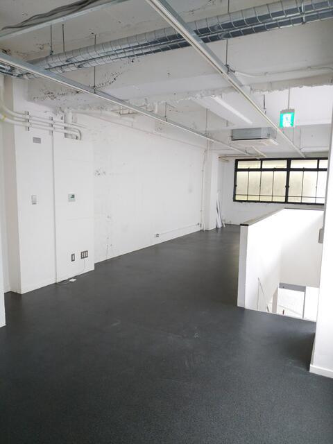 岡山市北区表町１丁目の店舗事務所のロビー|２Ｆ 