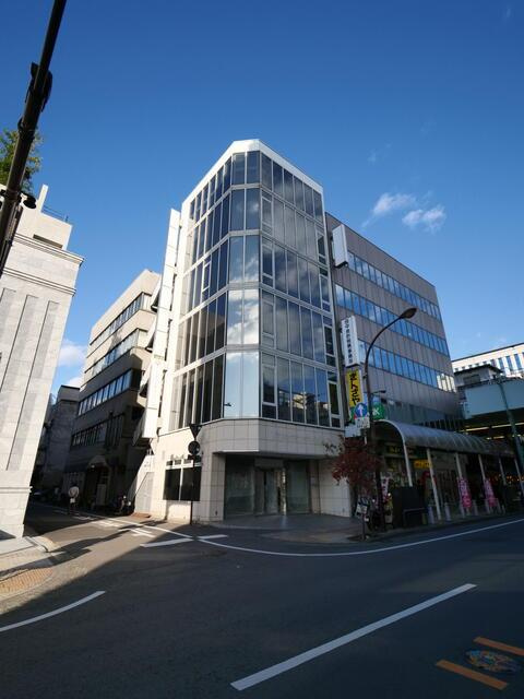 岡山市北区表町１丁目の店舗事務所