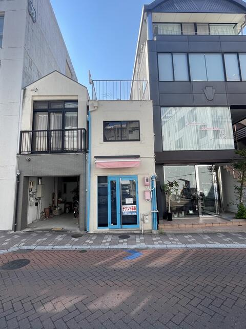 岡山市北区表町１丁目の店舗