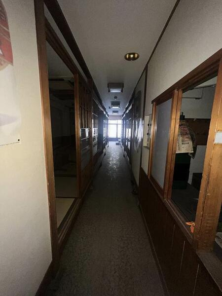 岡山市北区表町２丁目の店舗のロビー| 
