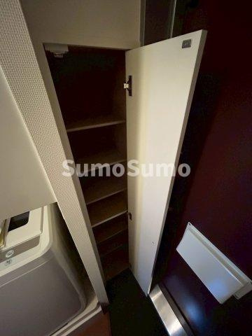 レオパレス住吉南町の収納