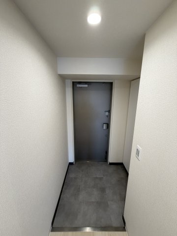 南堀江アパートメントシエロの玄関