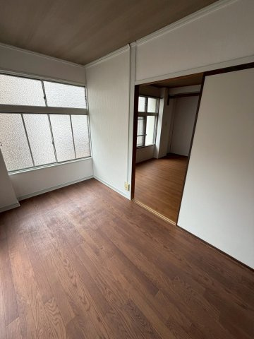 羽坂ハイツの寝室|落ち着いて過ごせるお部屋なので、寝室にいかがでしょうか