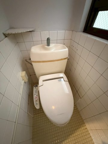 羽坂ハイツのトイレ|シンプルで使いやすいトイレです