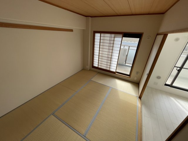 【寝室】 | ユニベール宝塚