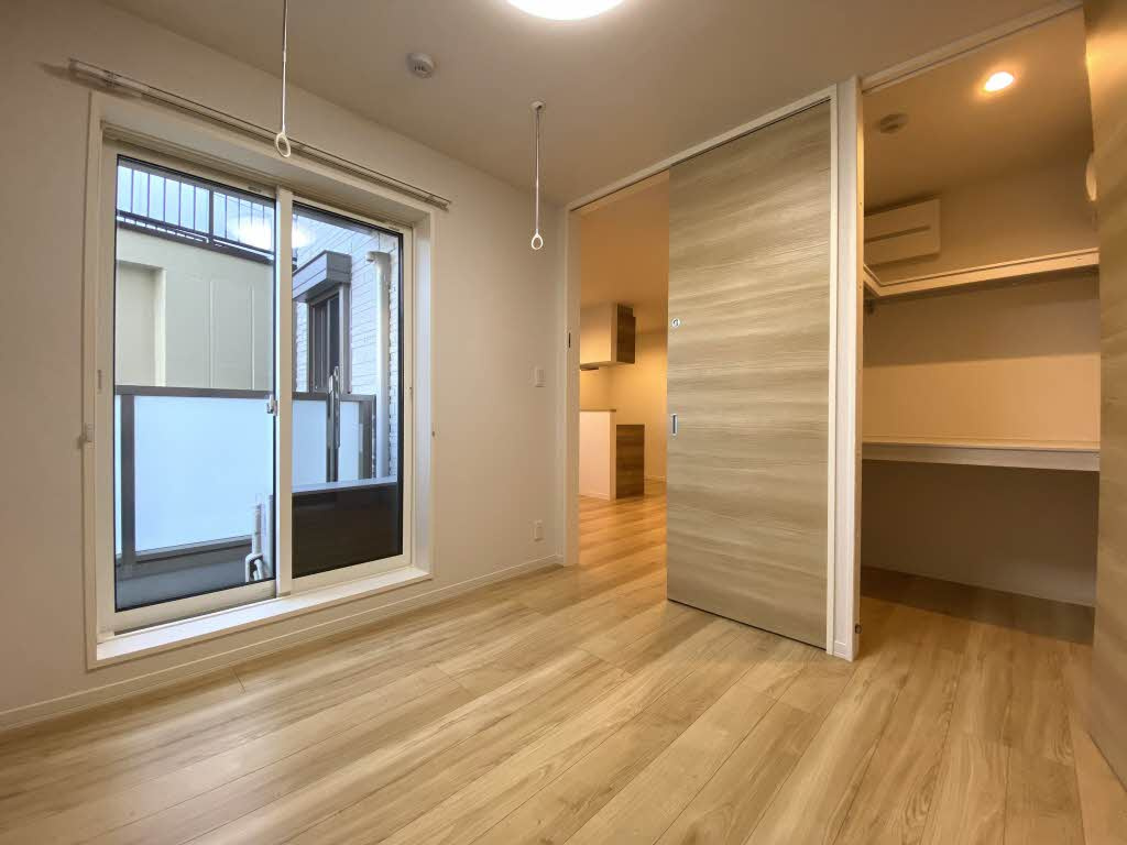 ペルル金屋町の洋室|※写真は別号室になります