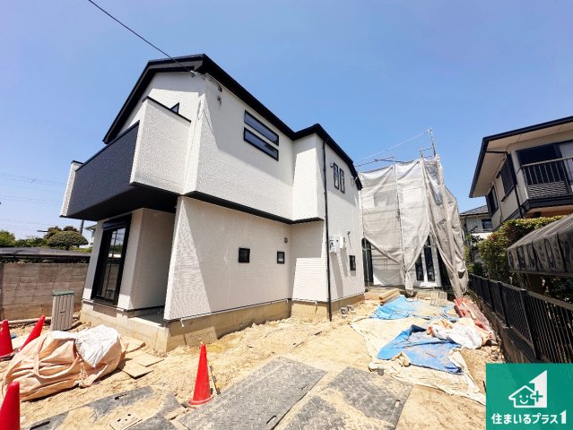 神戸市西区春日台　新築一戸建ての外観|周辺は落ち着いた街並みの住宅地！子育てがしやすい住環境です！まだ未完成ですが、現地でしかわからない事もございます。是非一度ご覧ください。