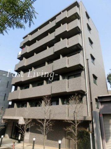 ルーブル神楽坂弐番館のエントランス
