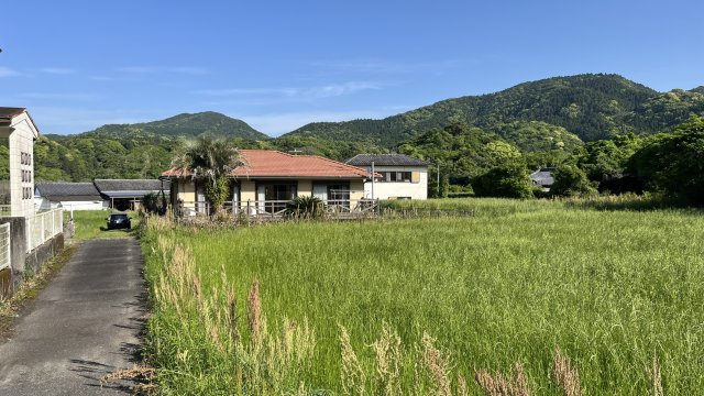 宮崎県串間市高松　海に近い一戸建て　別荘にいかがでしょうか？の外観|落ち着いた雰囲気の外観です