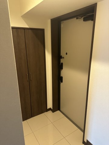 ペコラ広小路の玄関