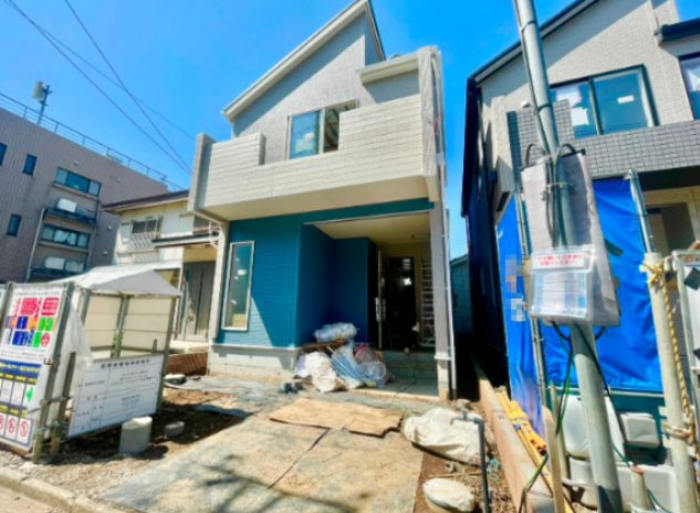 新築/朝霞市三原3丁目の外観|モダンなデザイン