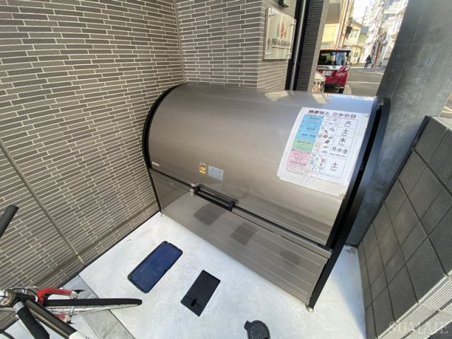 ピーニャ市川のその他共用部分|敷地内ゴミ置き場☆