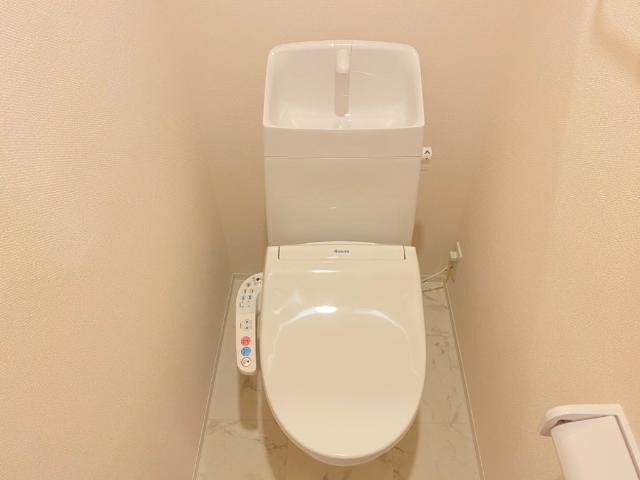 ブリッサ陣場のトイレ|シャワー付トイレ