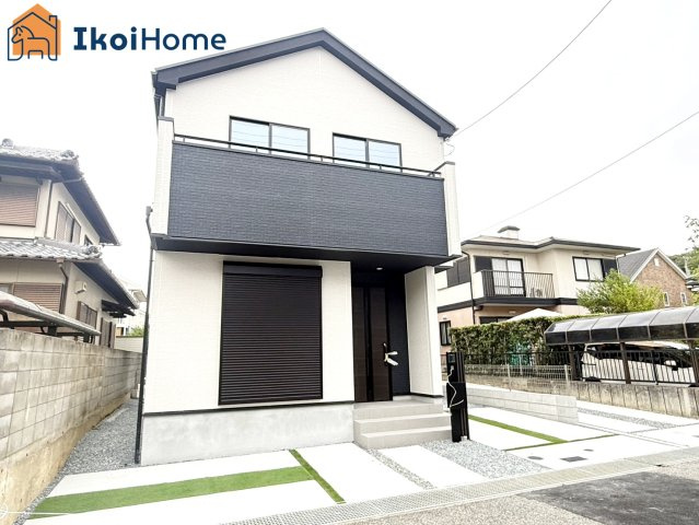 神戸市西区春日台8丁目　全2棟1号棟　新築戸建のエントランス|【ホームページに現地動画掲載中】●年中無休：当日予約可●弊社は契約前に新築戸建の住宅診断が無料です！
